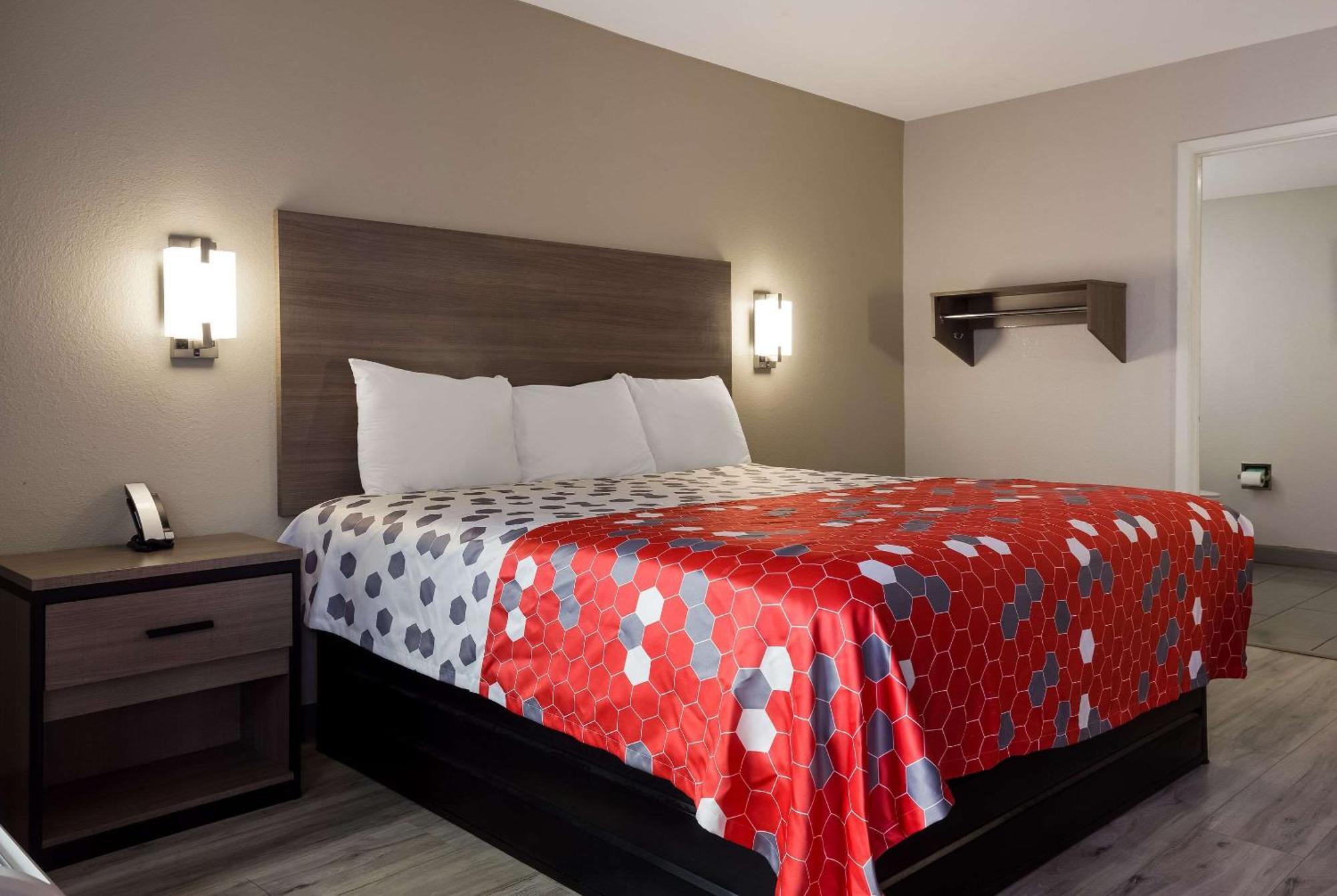 Econo Lodge Mobile Exterior foto